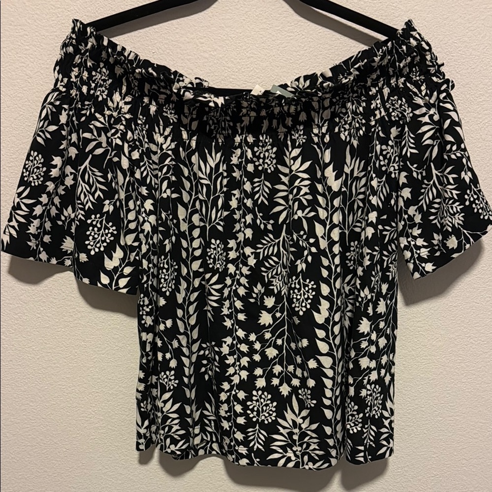 H&M Black and White Ruffled Off Shoulder Top